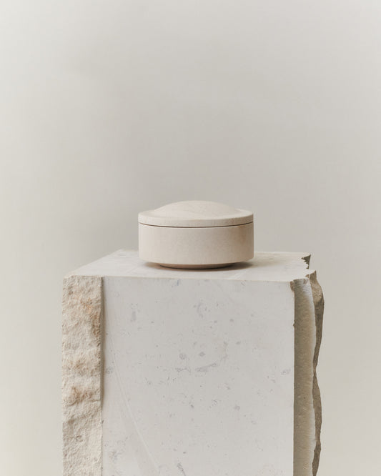 GALLERY OBJECT JAR 07