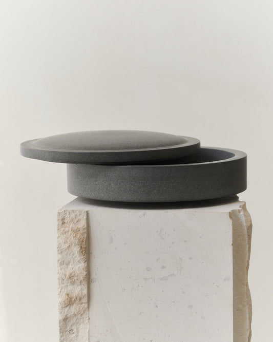GALLERY OBJECT JAR 05