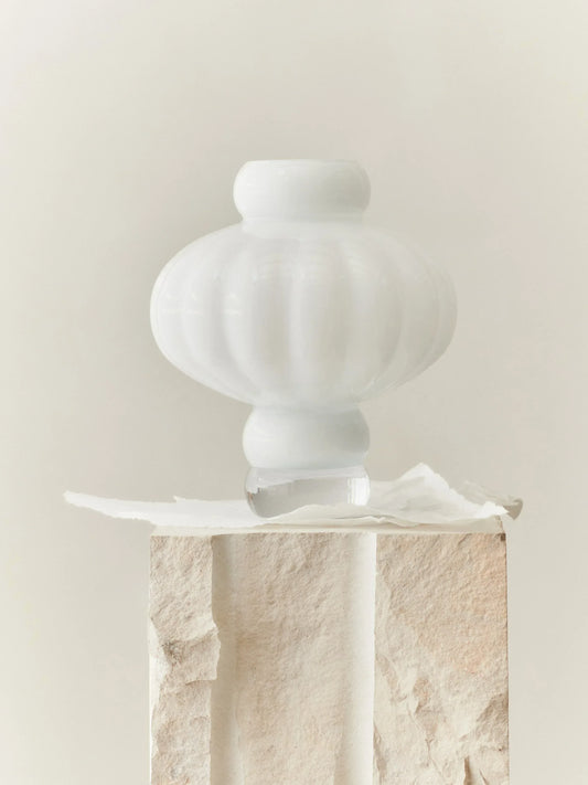 BALLOON VASE 08 GLASS - LOUISE ROE - OPAL WHITE