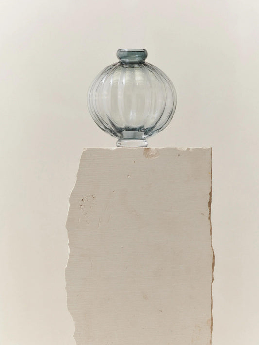 BALLOON VASE 01 GLASS - LOUISE ROE - BLUE