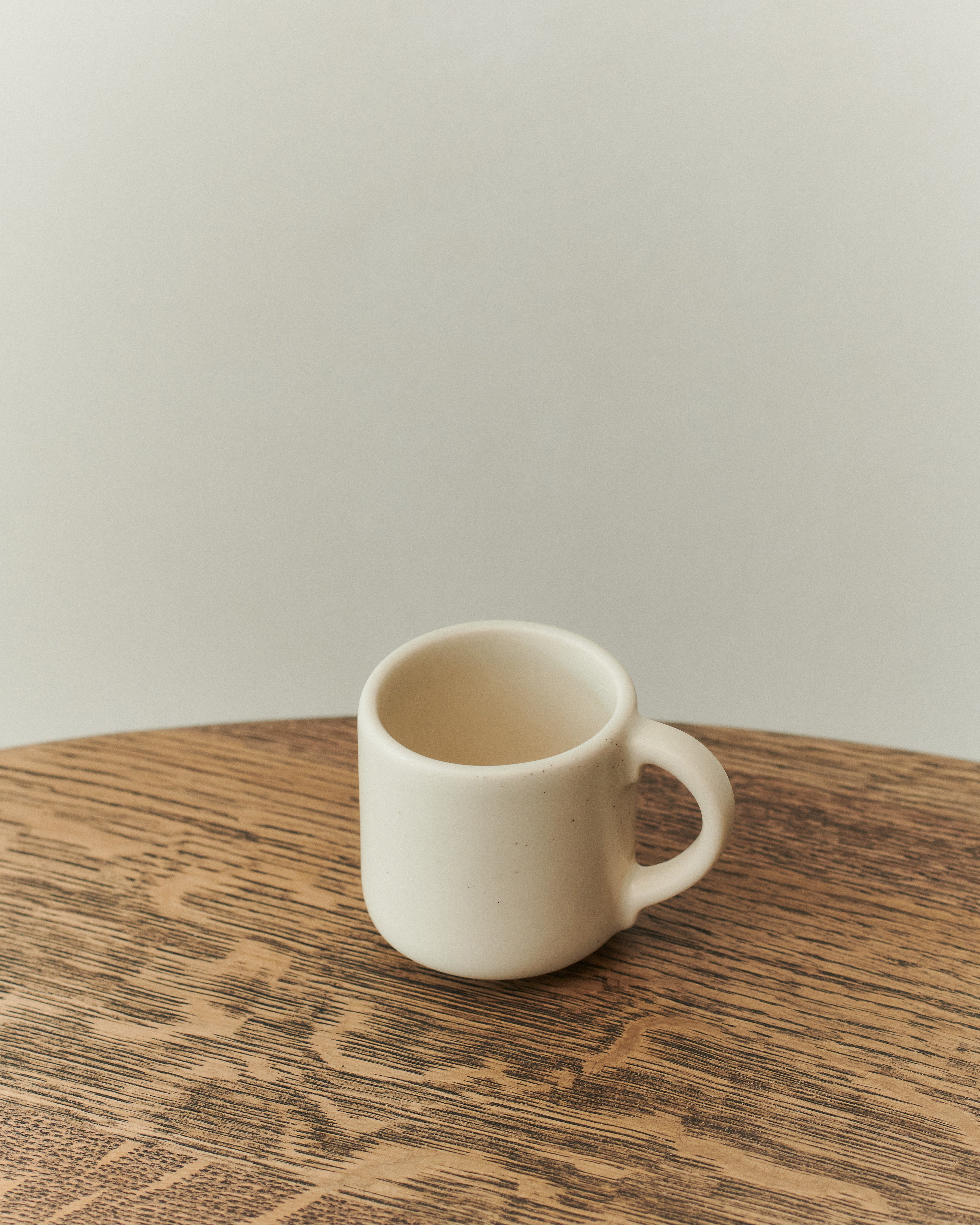 PISU 17 ESPRESSO CUP – LOUISE ROE