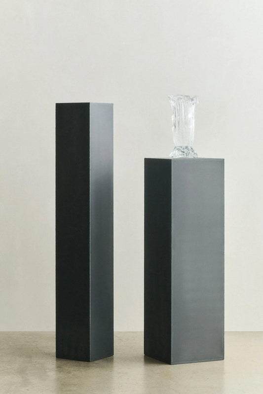 PEDESTAL - LOUISE ROE - 01: LOW WIDE