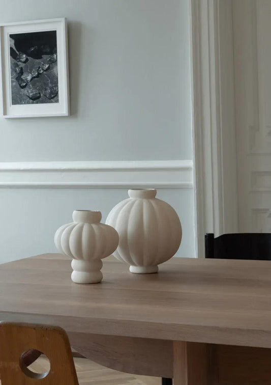 BALLOON VASE 02 CERAMIC - LOUISE ROE - RAW WHITE