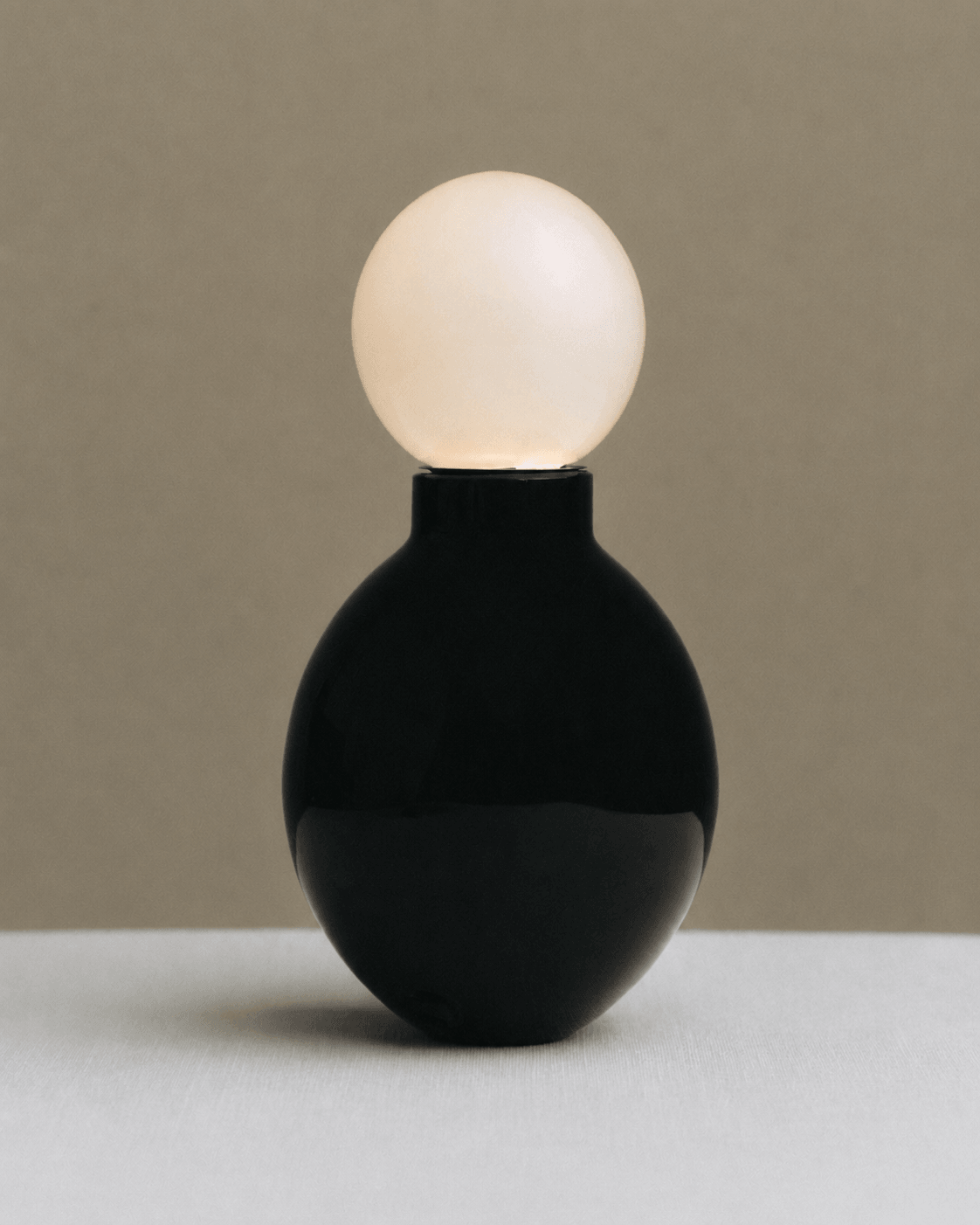 PERSON LAMP PORTABLE
