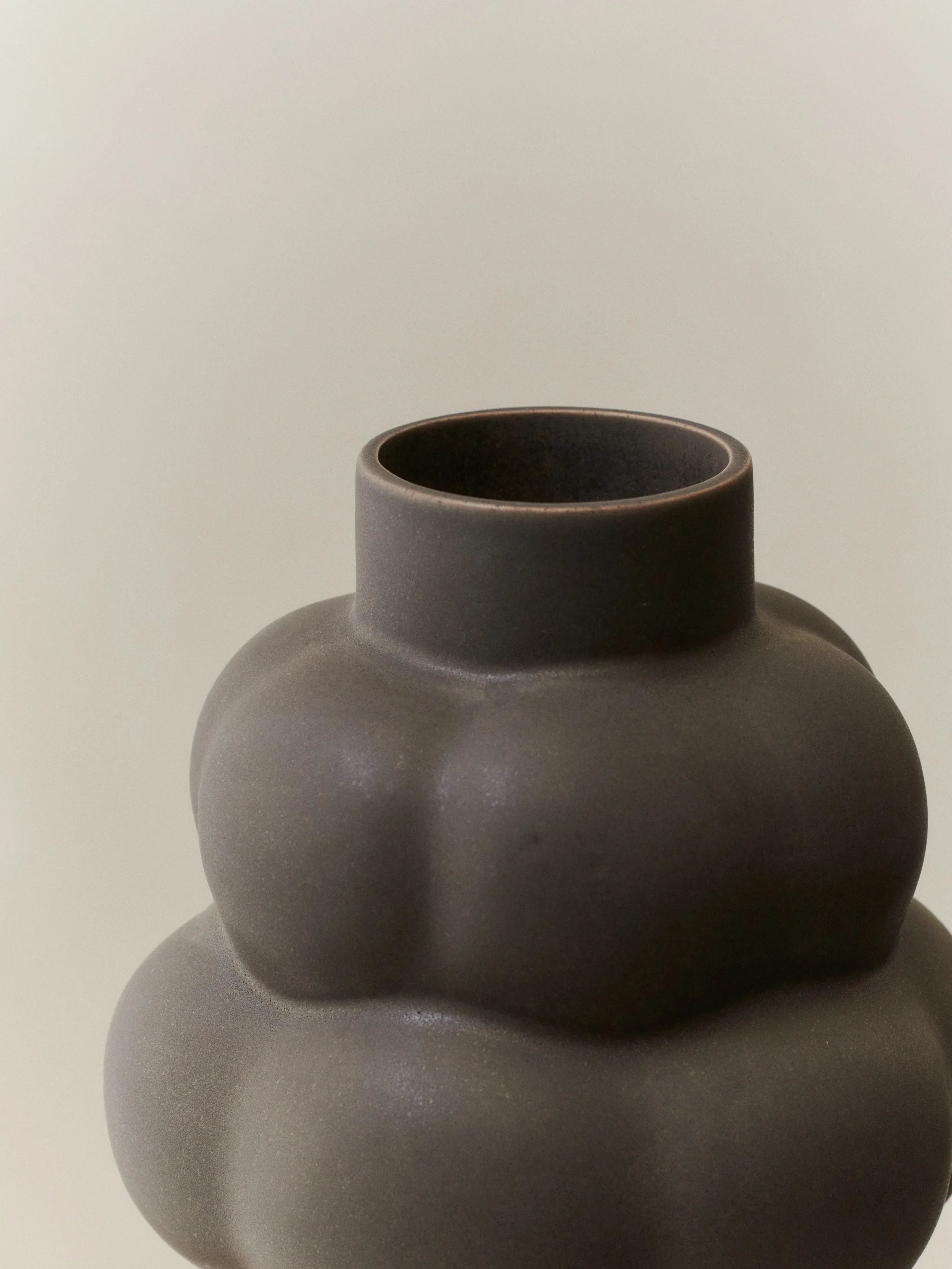 LOUISE ROE │ BALLOON VASE 04 GRANDE CERAMIC