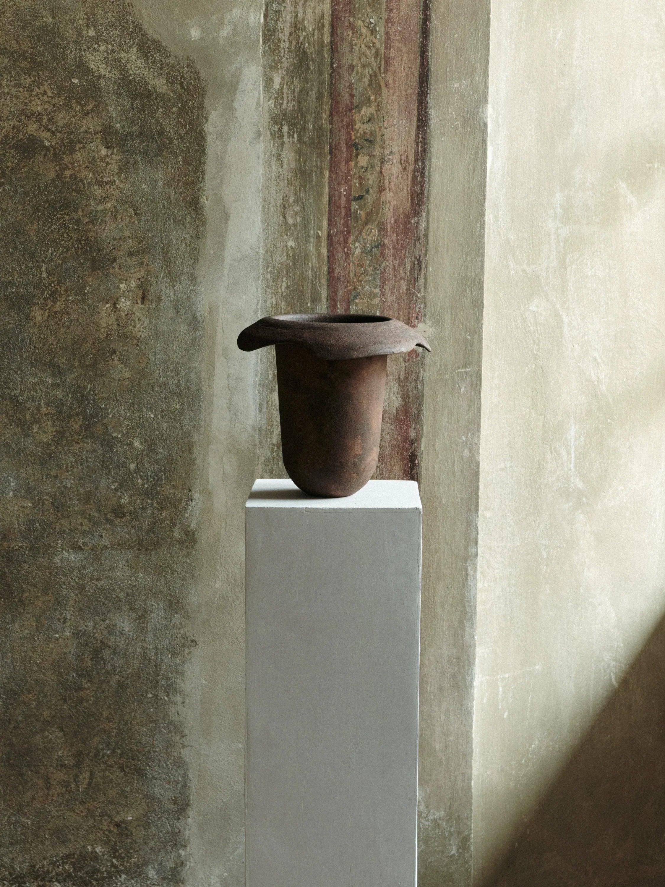 LOUISE ROE │ THE ROE STUDIO COLLAR OBJECT 006