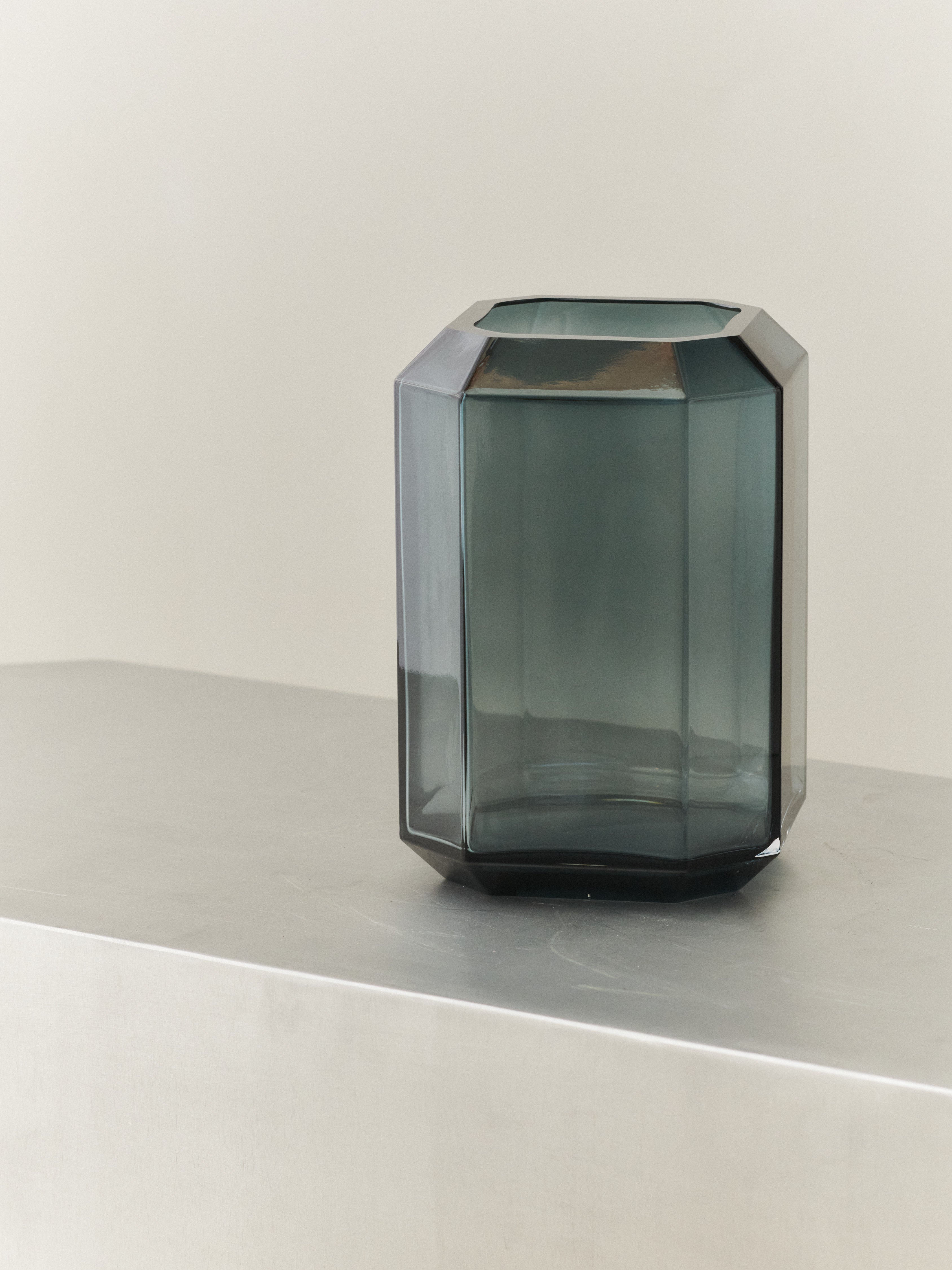 JEWEL VASE GIANT - BLUE
