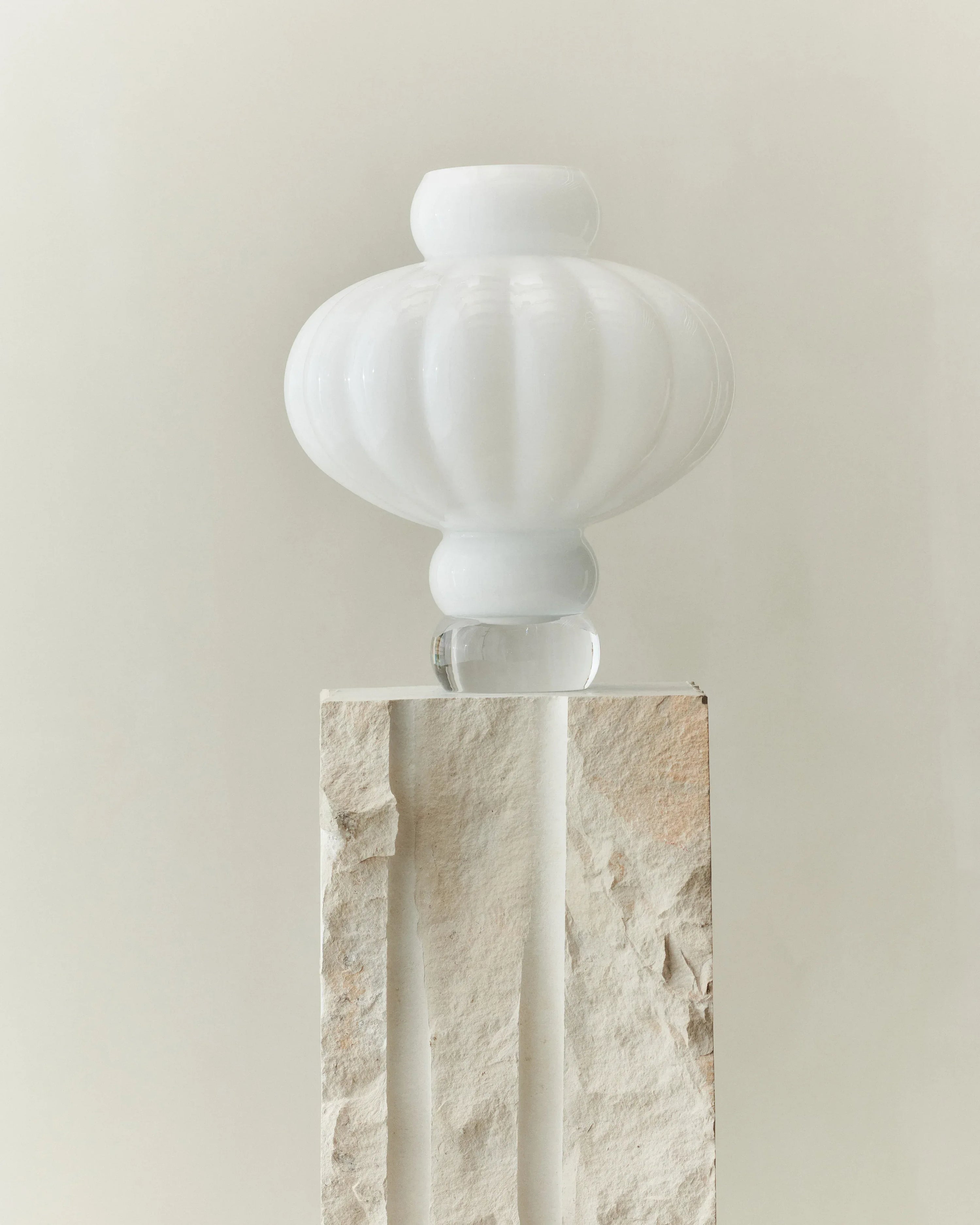BALLOON VASE 03 GLASS - LOUISE ROE - OPAL WHITE